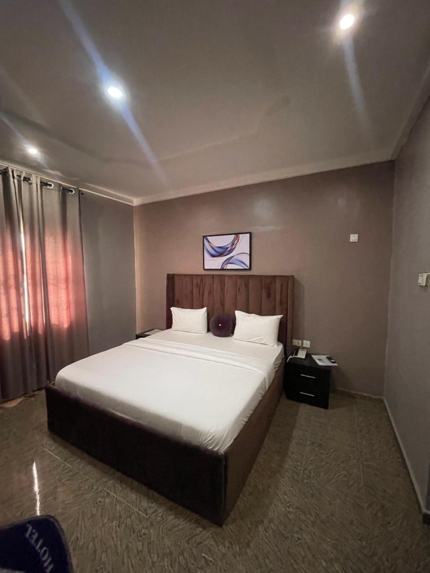 Nexus Xpress Hotel Abuja Luaran gambar