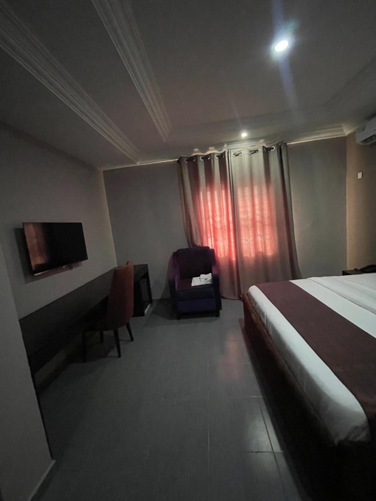 Nexus Xpress Hotel Abuja Luaran gambar