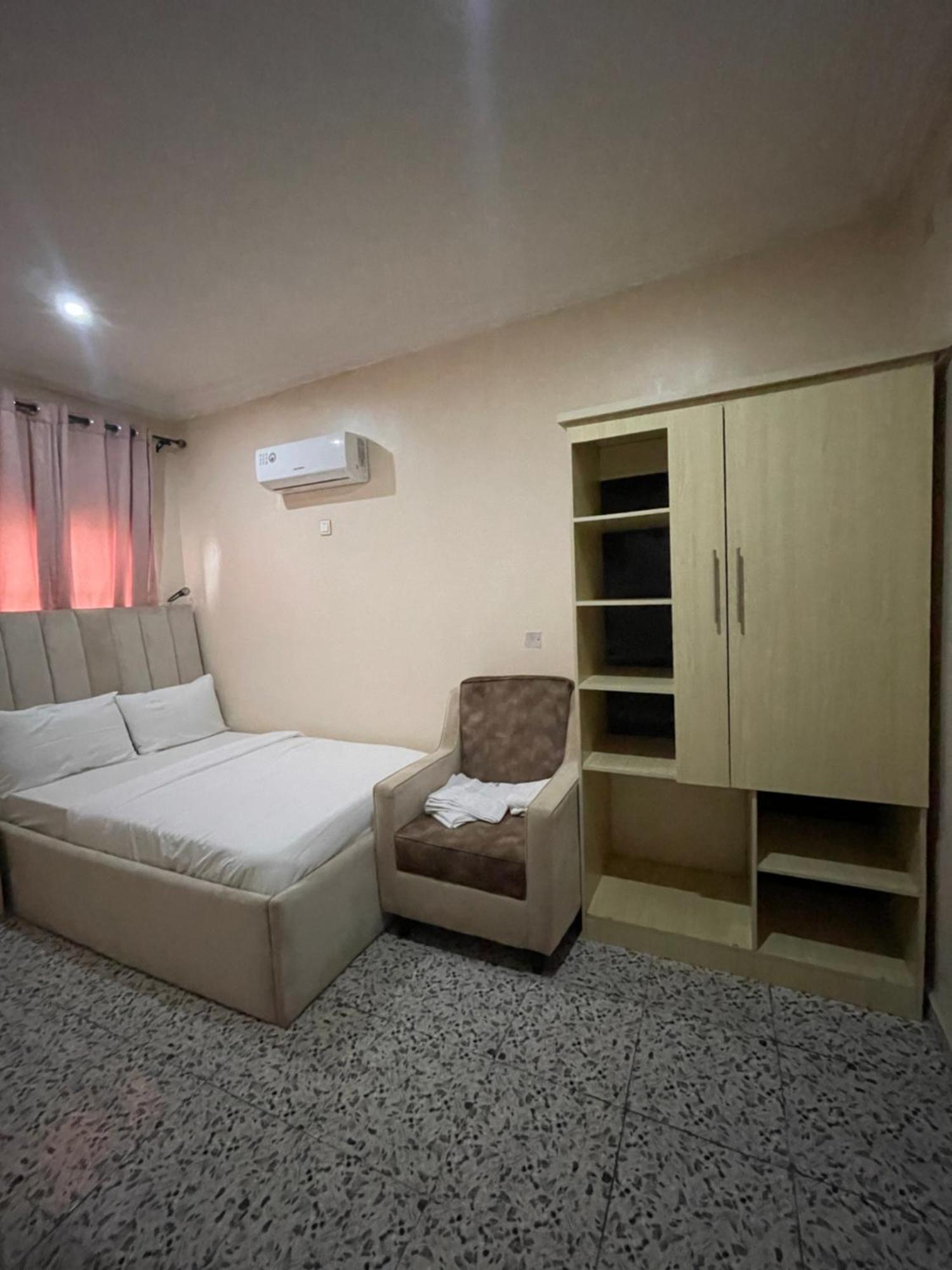 Nexus Xpress Hotel Abuja Luaran gambar