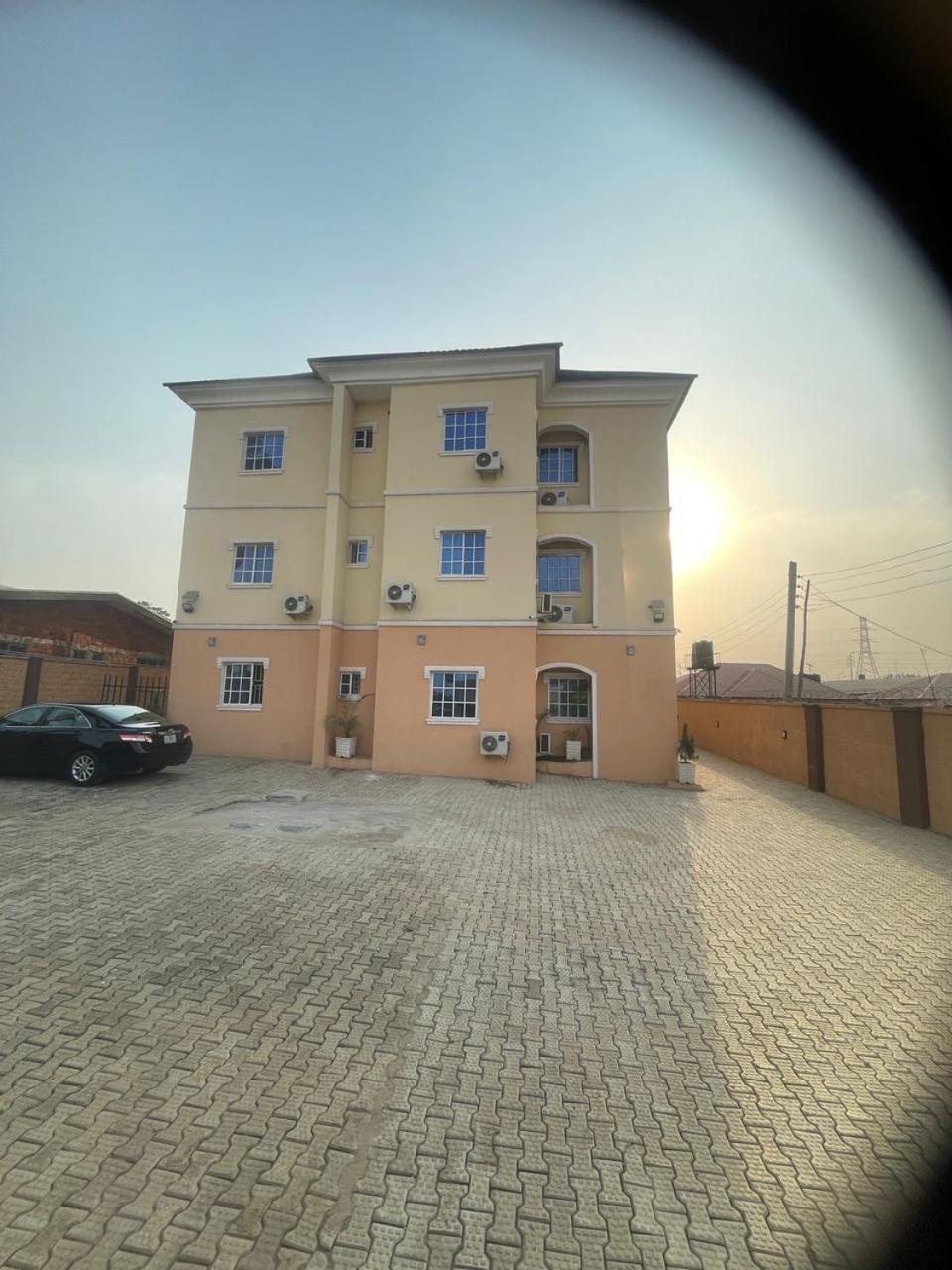 Nexus Xpress Hotel Abuja Luaran gambar